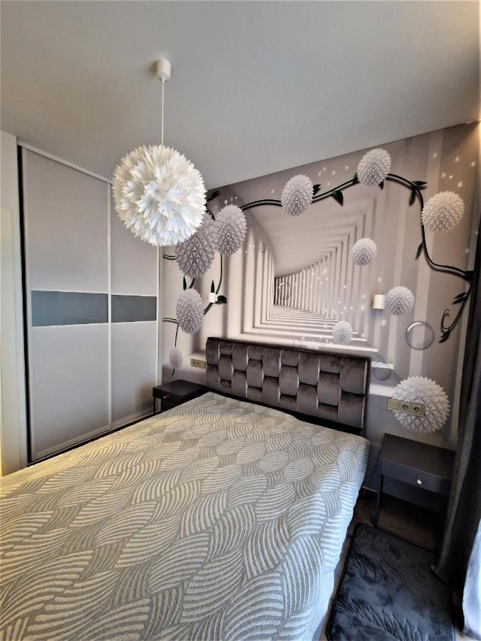 Aurea Apartment VNO Buitenkant foto